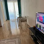 Front Superior * Durrës
