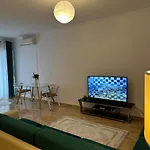 Apartman Front Superior Durrës
