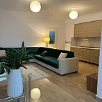 Front Superior Apartman Durrës